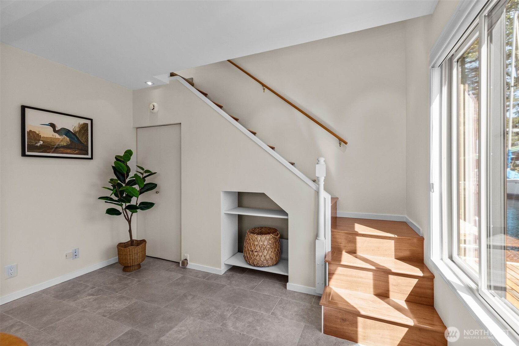 2025 Fairview Avenue E #E, Seattle, WA 98102