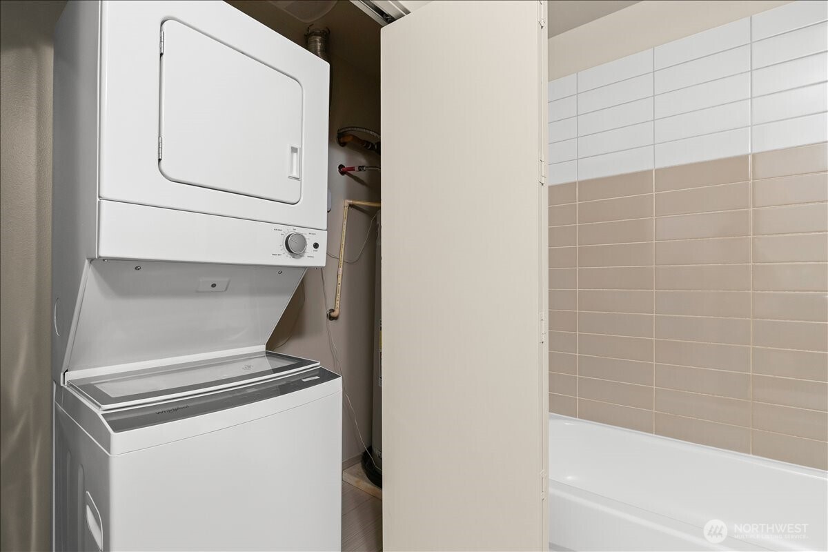 2960 Eastlake Avenue E #111, Seattle, WA 98102