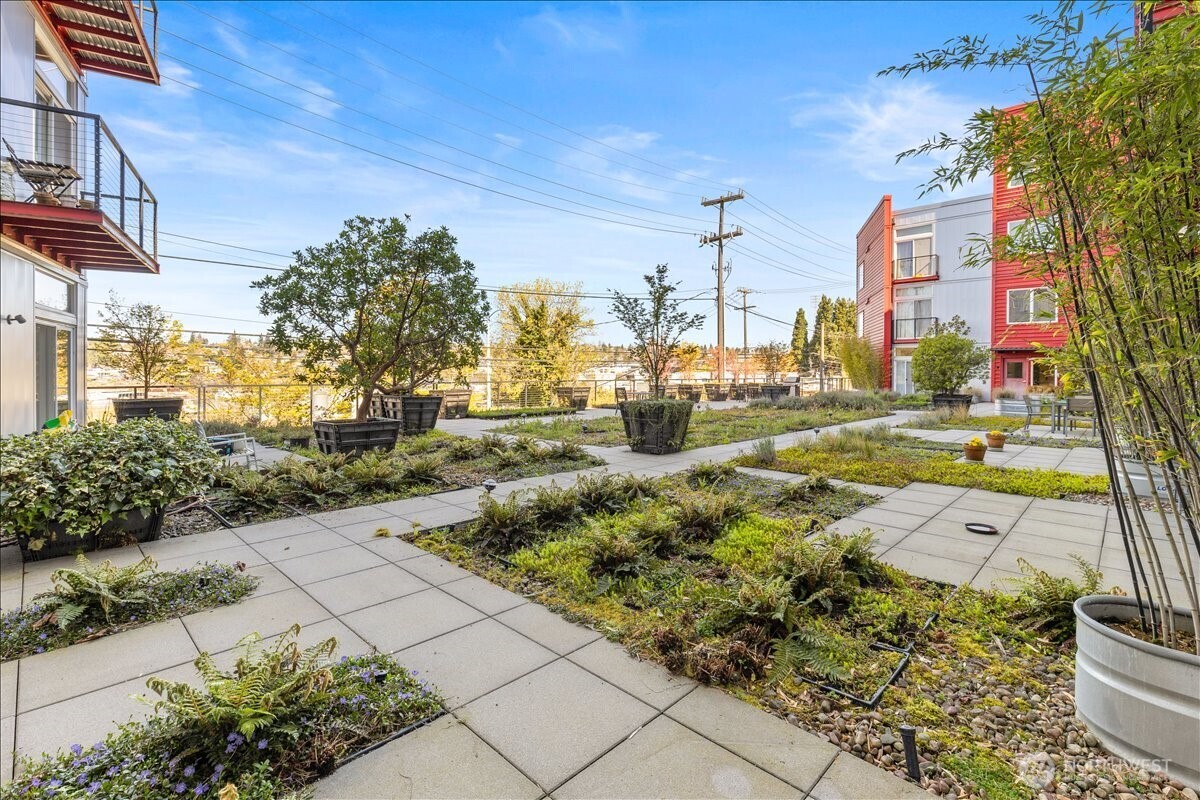 2960 Eastlake Avenue E #111, Seattle, WA 98102