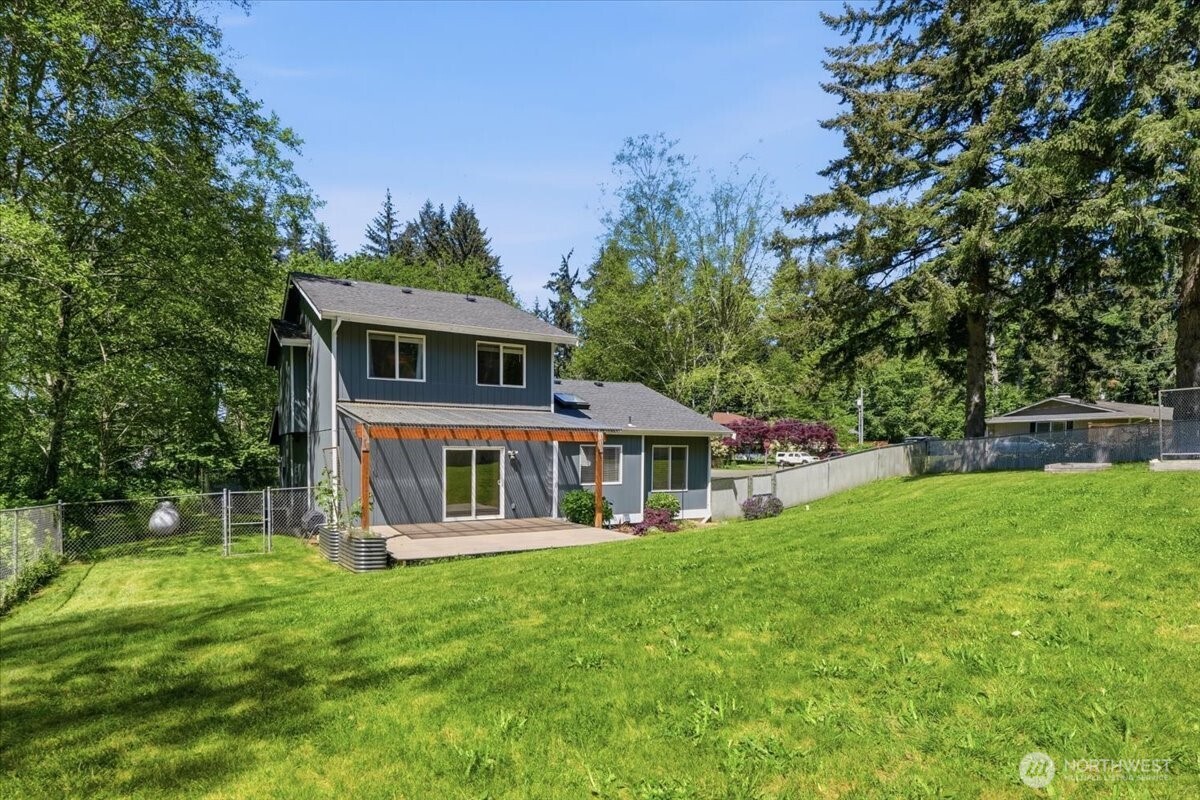 6813 81st Avenue NW, Gig Harbor, WA 98335