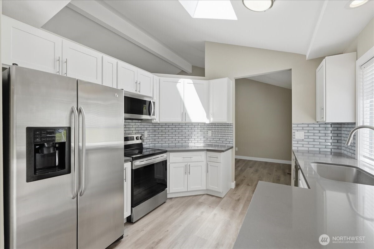 6813 81st Avenue NW, Gig Harbor, WA 98335