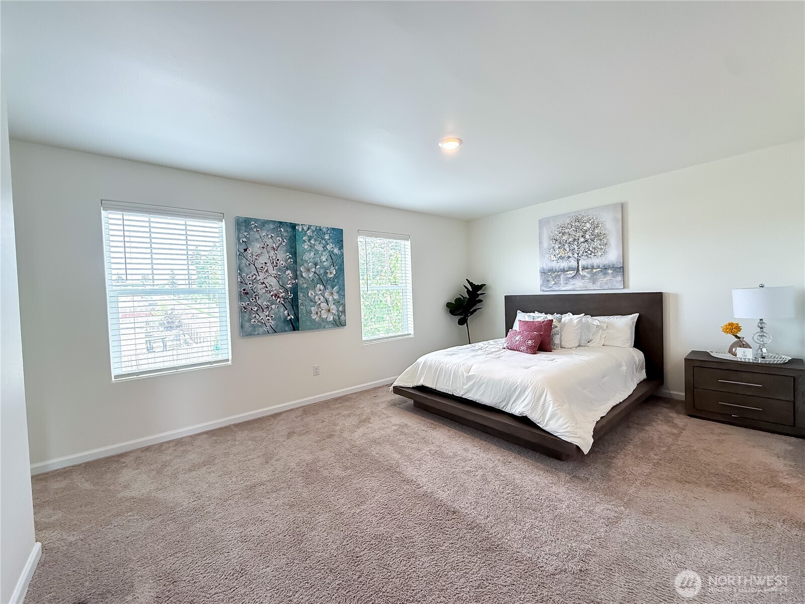 28402 78th Ave NW , Stanwood, WA 98292-6315