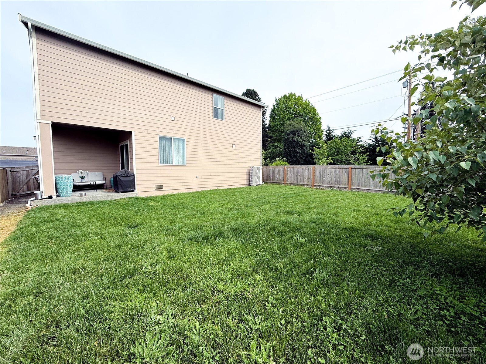 28402 78th Ave NW , Stanwood, WA 98292-6315