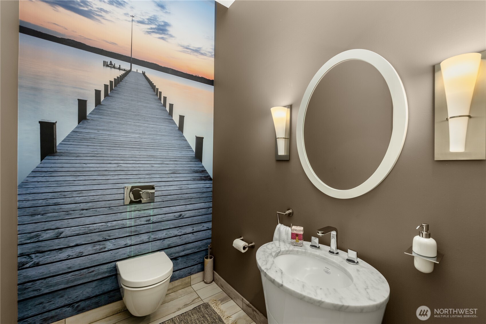 7002 93rd Avenue SE, Mercer Island, WA 98040