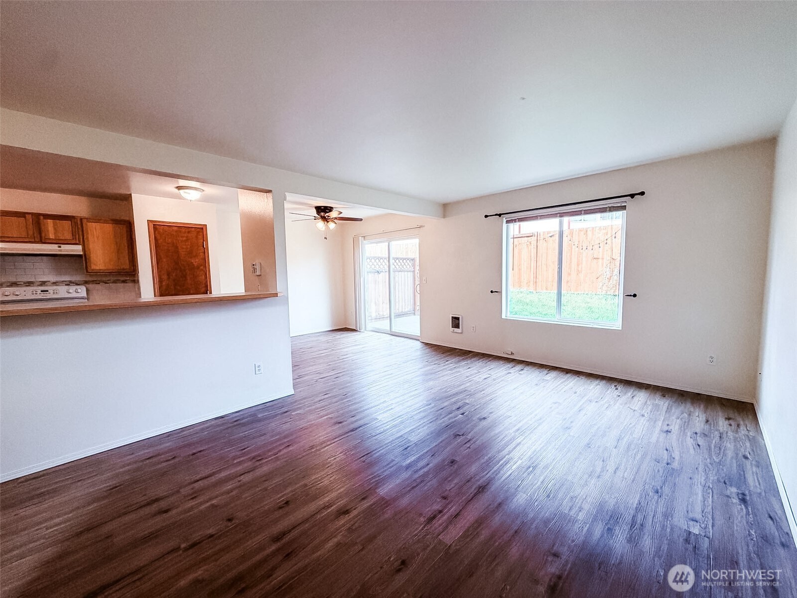 943 College Lane NE, Lacey, WA 98516