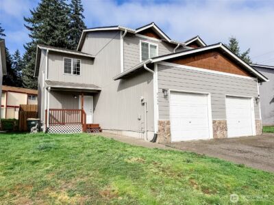 943 College Lane NE, Lacey, WA 98516 - Photo 2