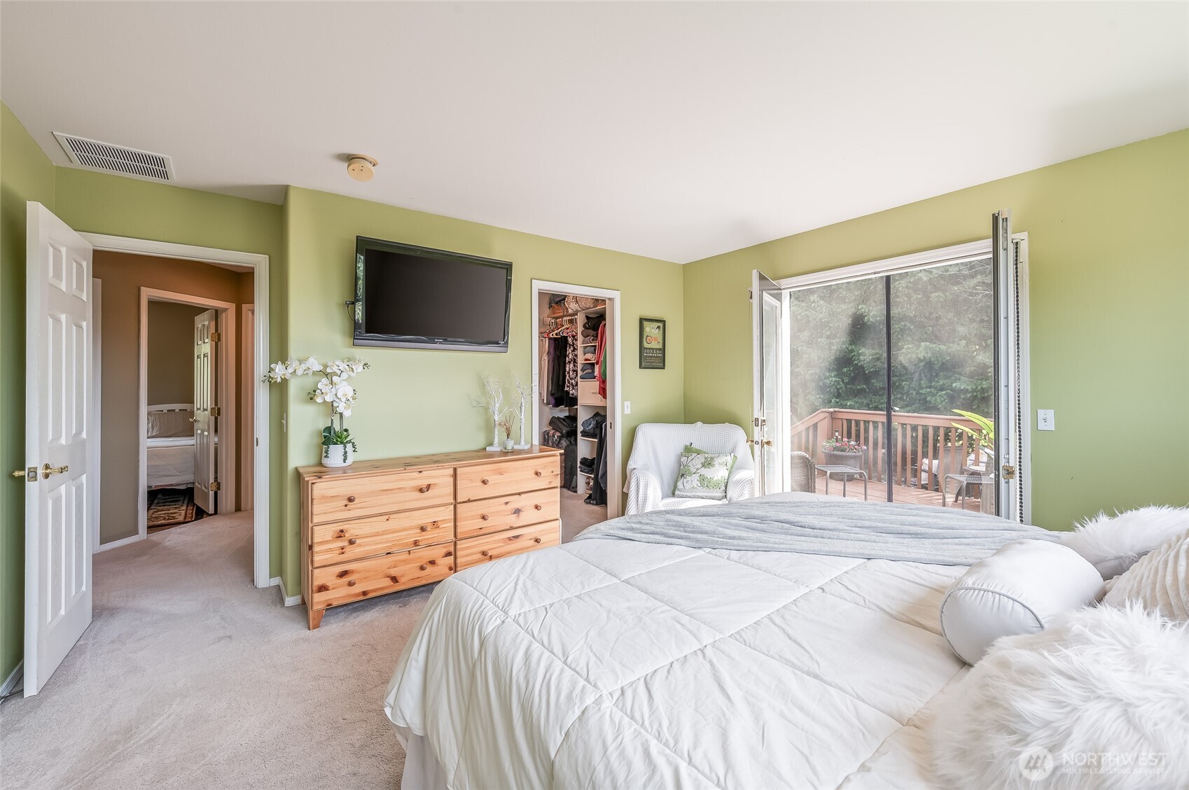316 Easy Street , Wenatchee, WA 98801
