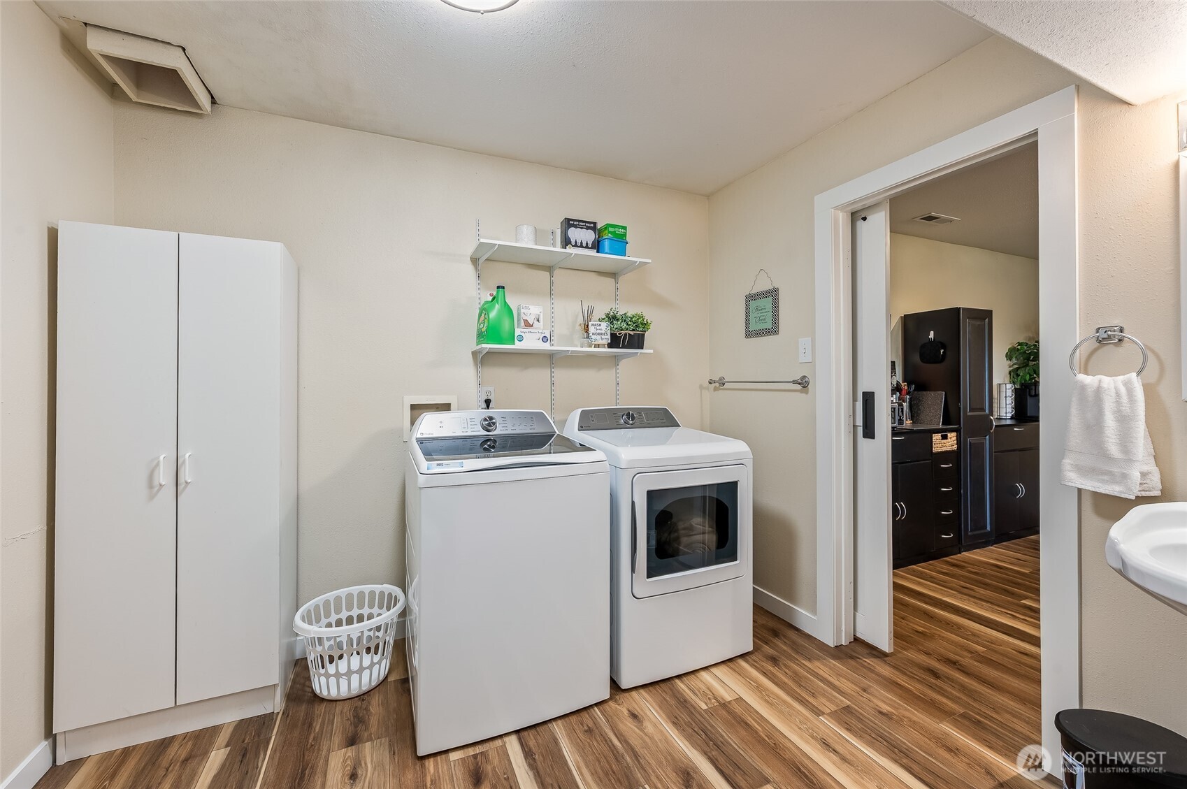 316 Easy Street , Wenatchee, WA 98801