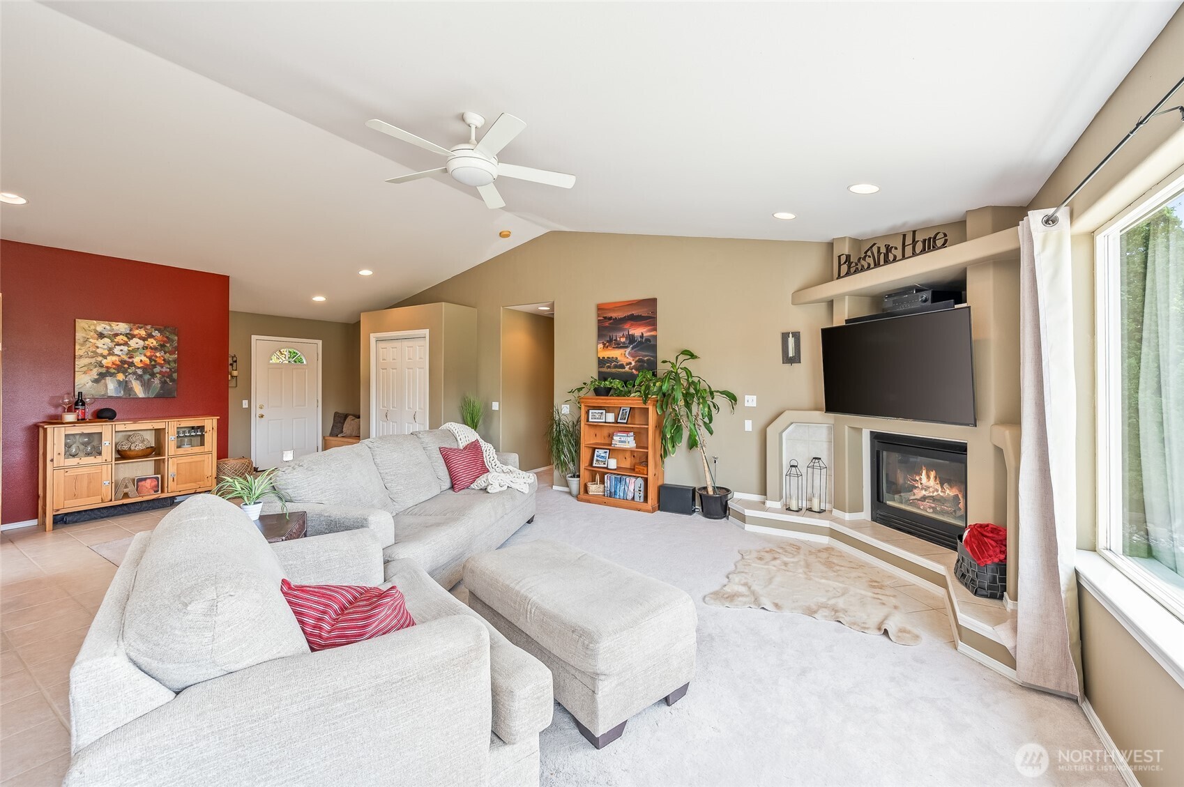 316 Easy Street , Wenatchee, WA 98801