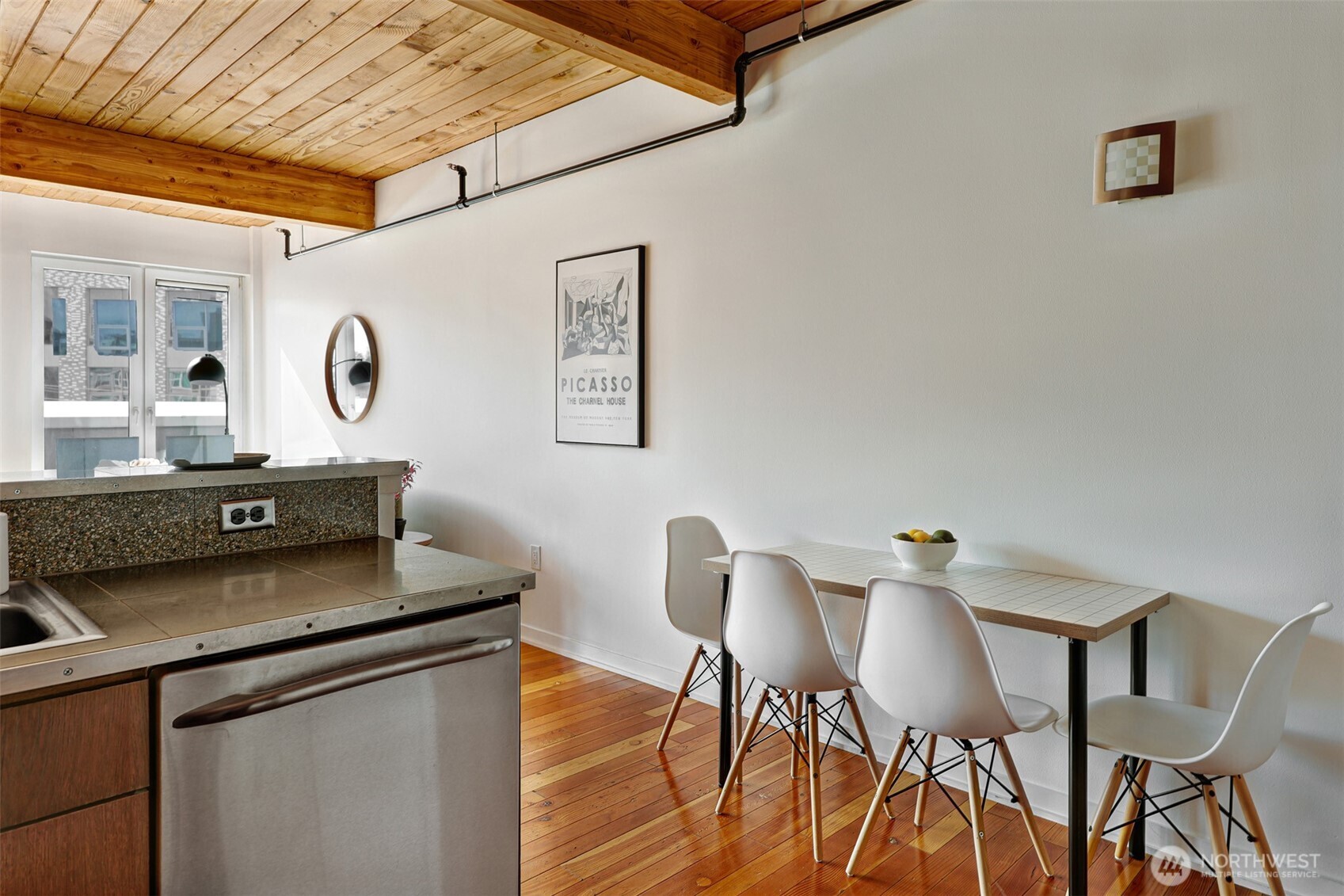 1408 12th Avenue #406, Seattle, WA 98122