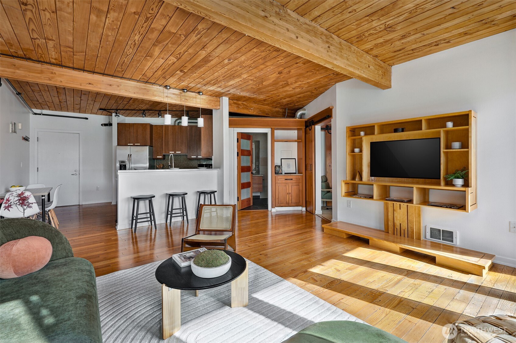 1408 12th Avenue #406, Seattle, WA 98122