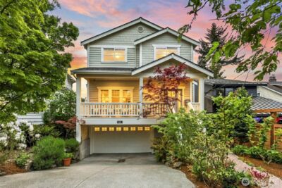 621 NE 77th Street , Seattle, WA 98115