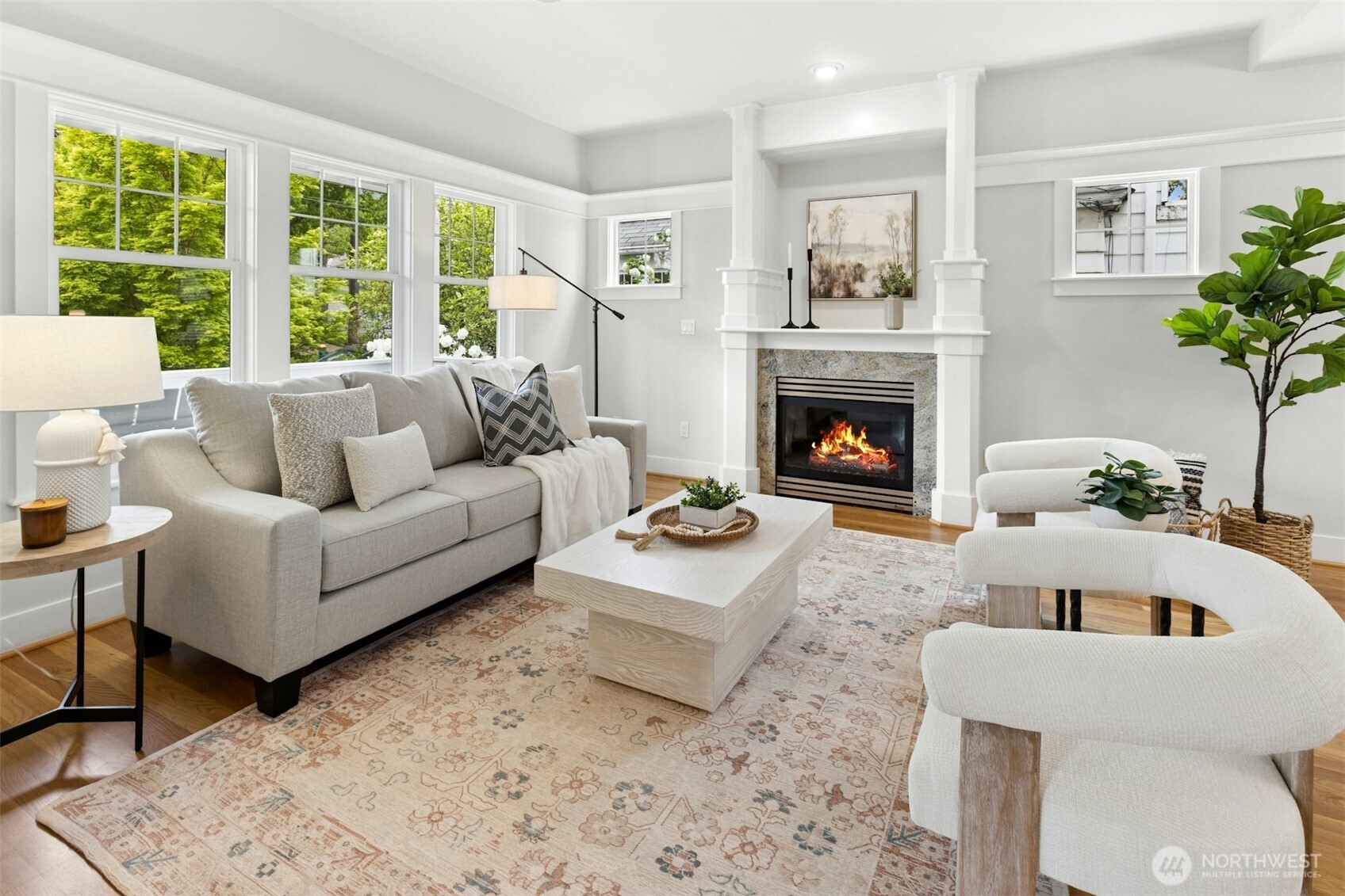 621 NE 77th Street , Seattle, WA 98115