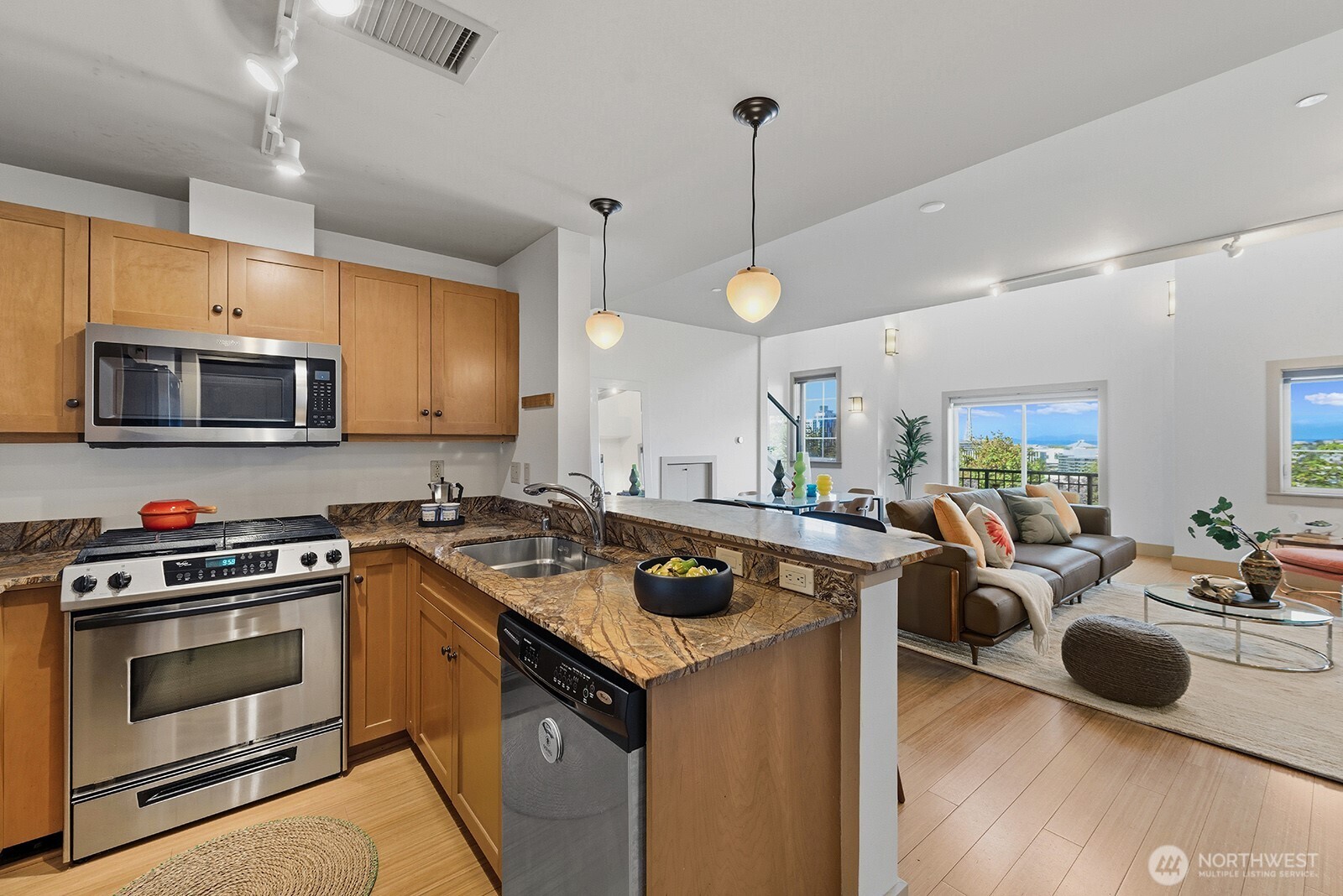 745 Bellevue Avenue E #109, Seattle, WA 98102-4484