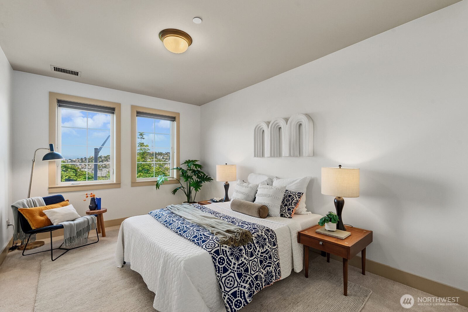 745 Bellevue Avenue E #109, Seattle, WA 98102-4484