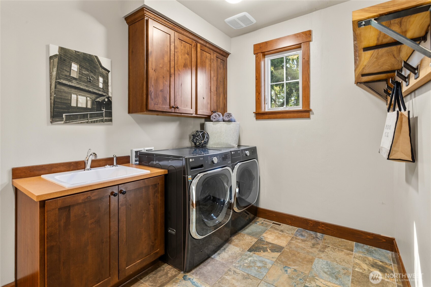 241 Black Nugget Lane , Cle Elum, WA 98922