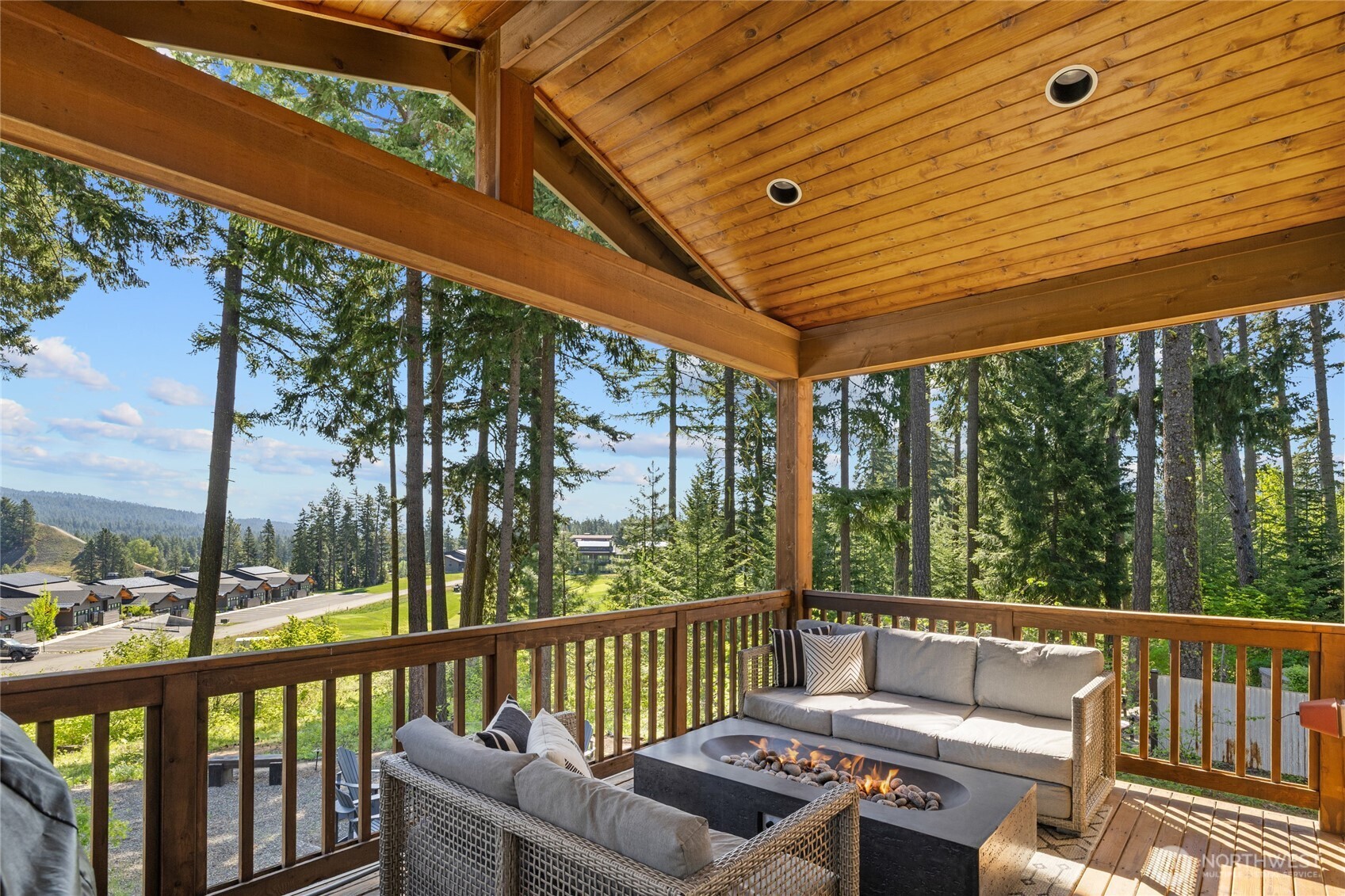 241 Black Nugget Lane , Cle Elum, WA 98922