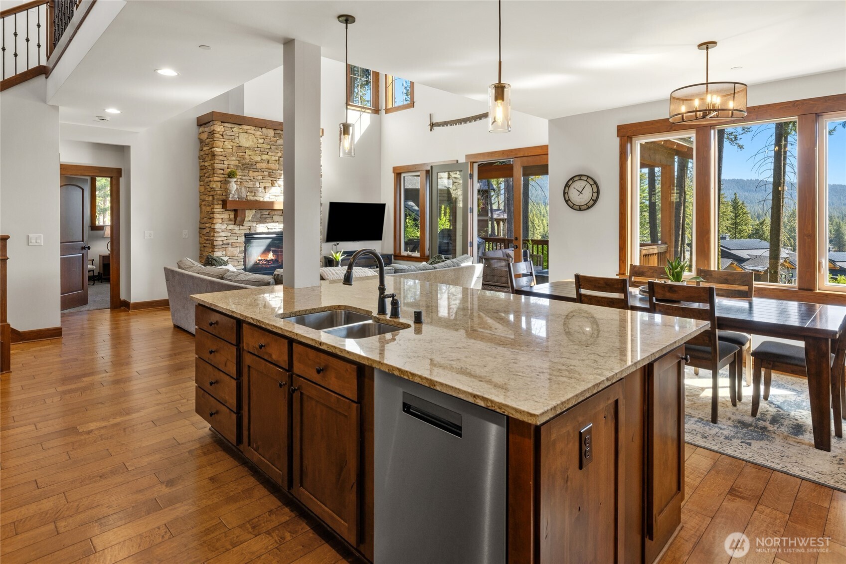241 Black Nugget Lane , Cle Elum, WA 98922