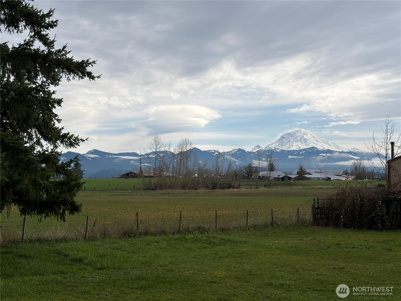 43004 196th Avenue SE, Enumclaw, WA 98022-9998