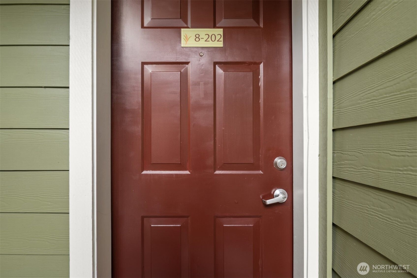 300 N 130th Street #8-202, Seattle, WA 98133