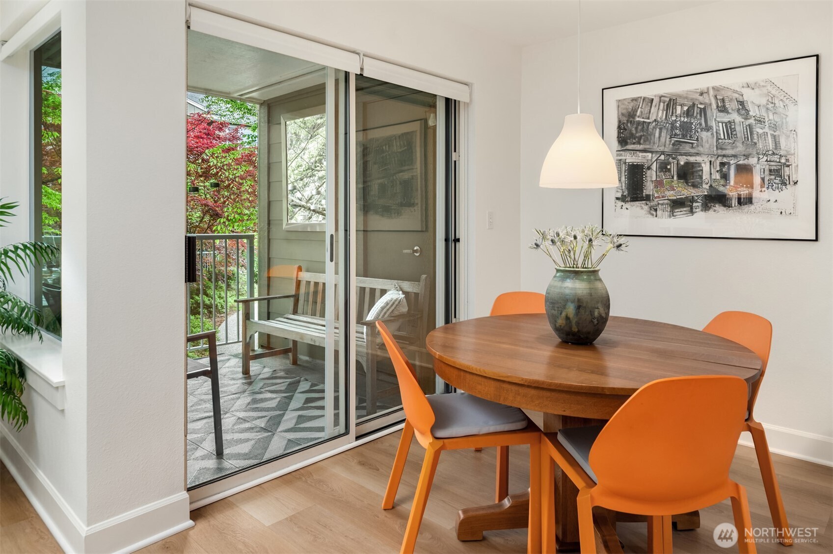 300 N 130th Street #8-202, Seattle, WA 98133
