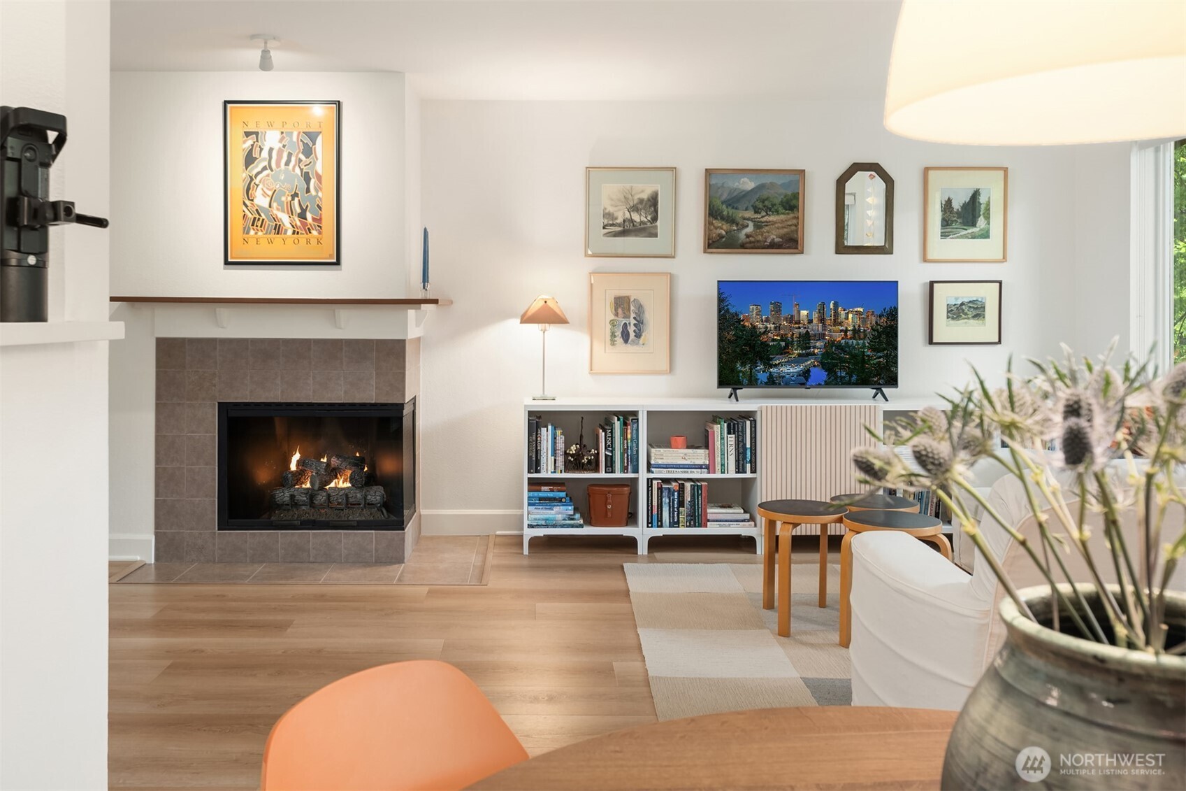 300 N 130th Street #8-202, Seattle, WA 98133