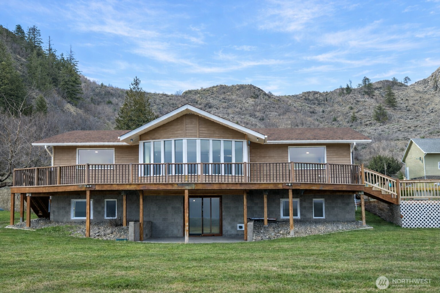 9 C Rose Street , Oroville, WA 98844