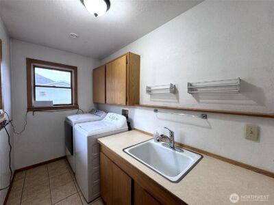 9 C Rose Street , Oroville, WA 98844 - Photo 21