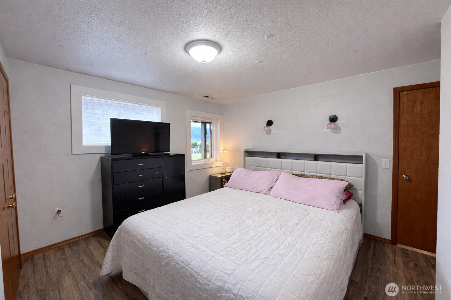 9 C Rose Street , Oroville, WA 98844