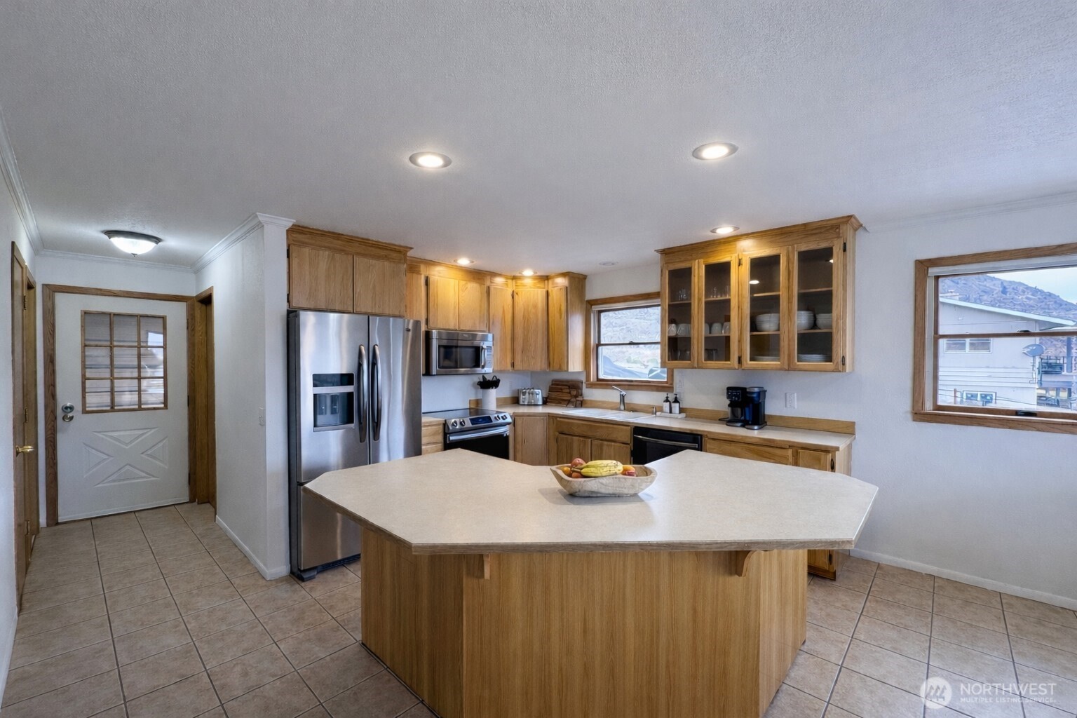 9 C Rose Street , Oroville, WA 98844