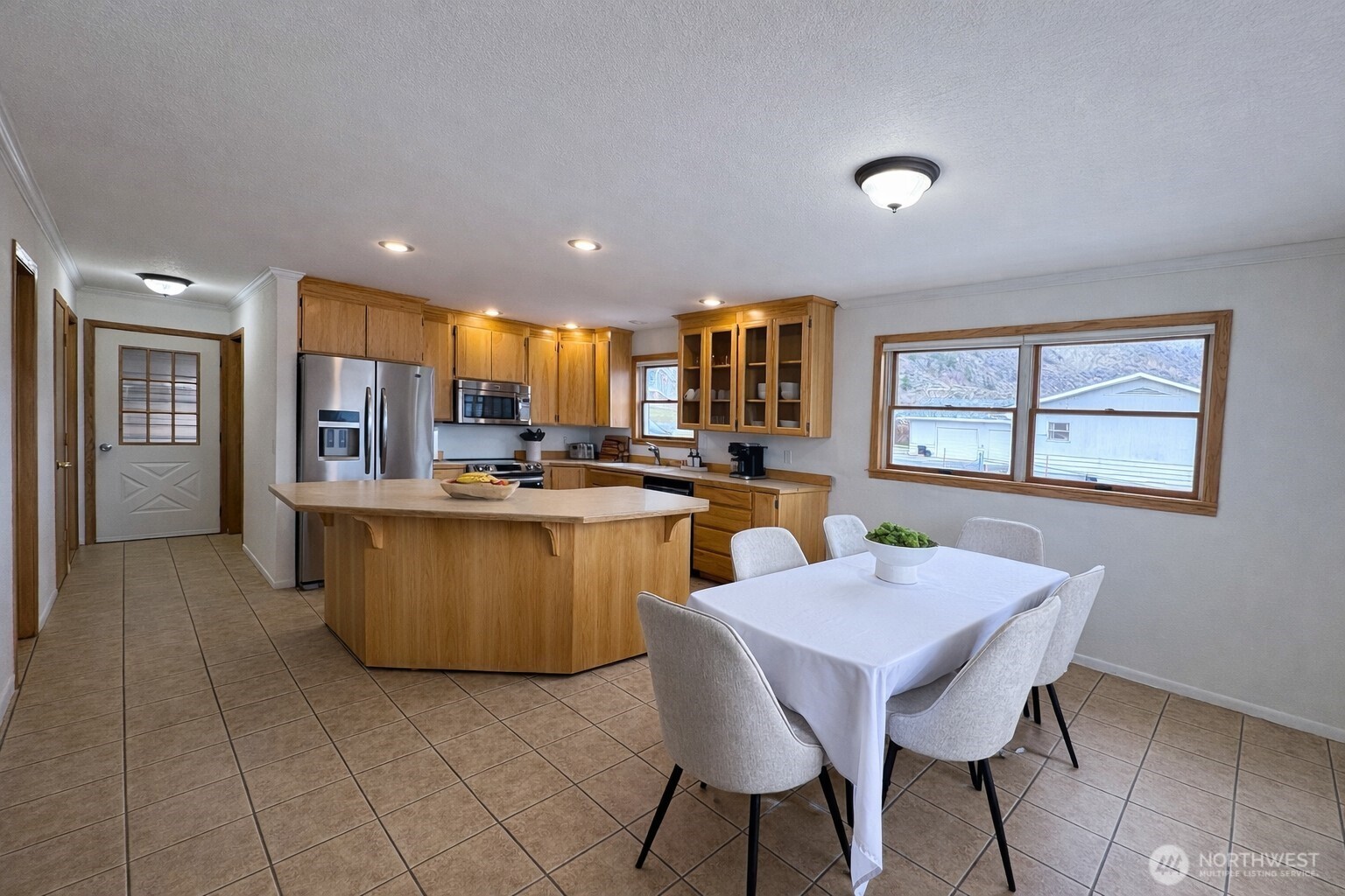 9 C Rose Street , Oroville, WA 98844