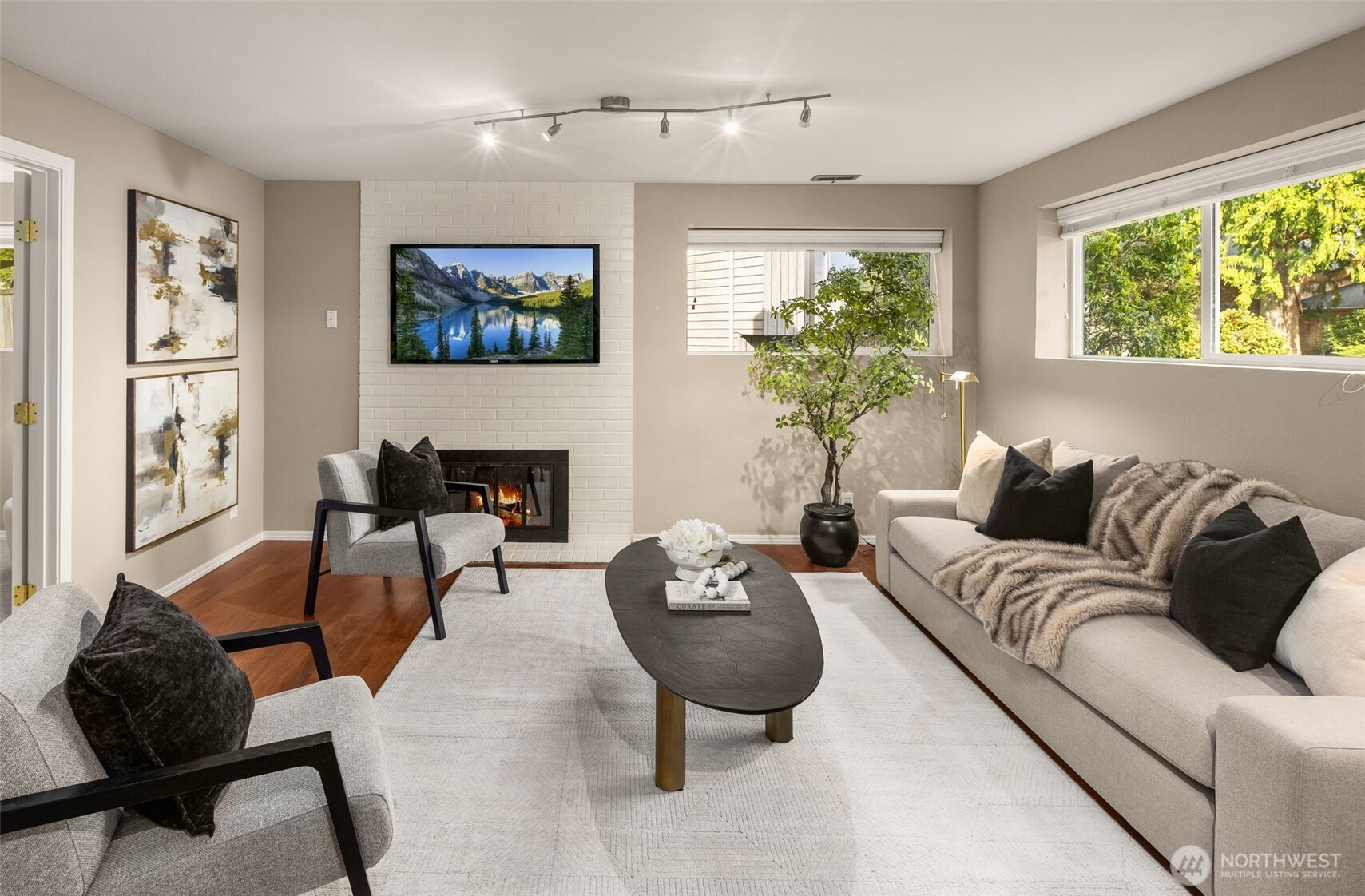 12532 SE 70th Street , Newcastle, WA 98056