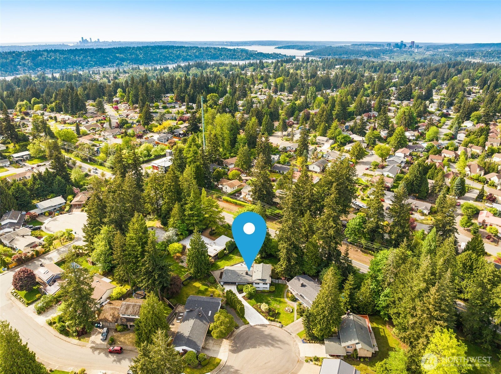 12532 SE 70th Street , Newcastle, WA 98056