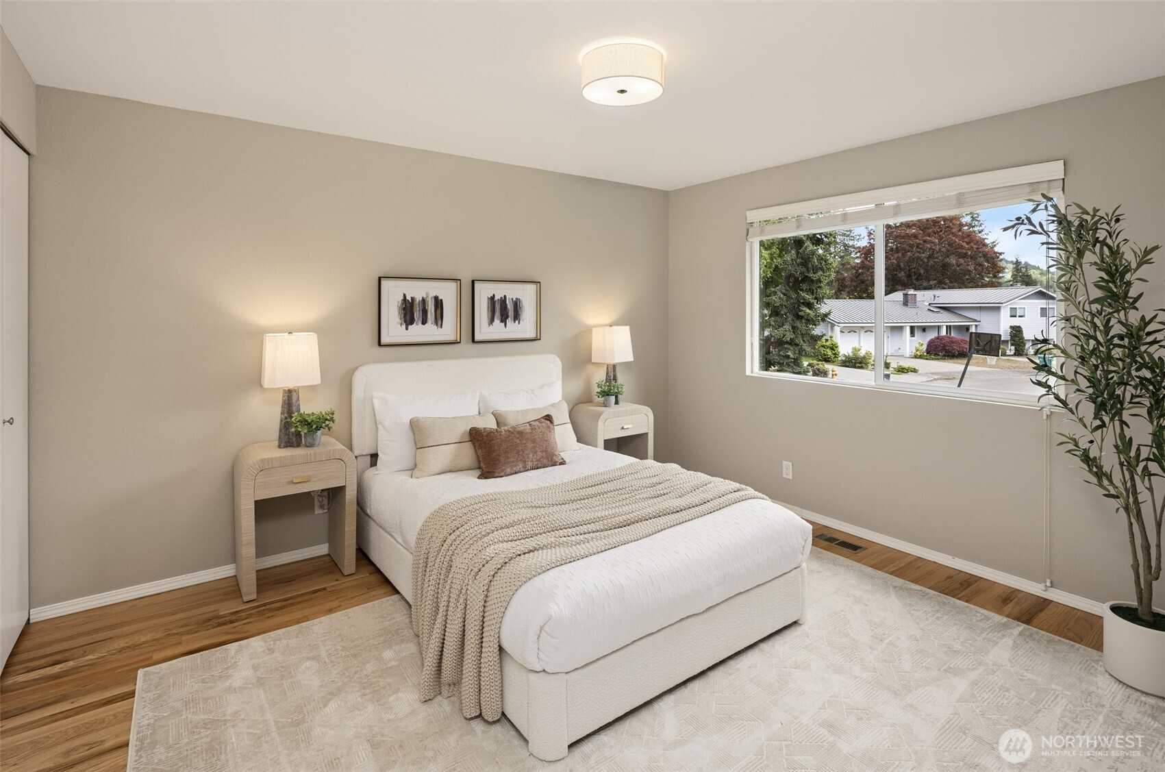 12532 SE 70th Street , Newcastle, WA 98056