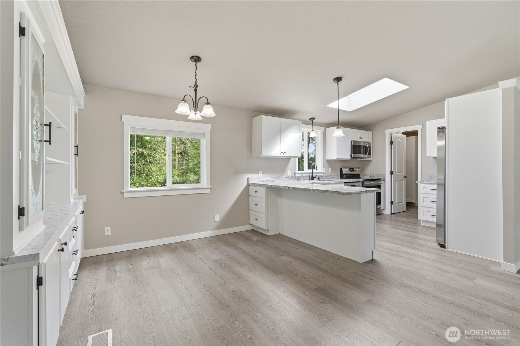 8037 Normandy Place SE, Olympia, WA 98501