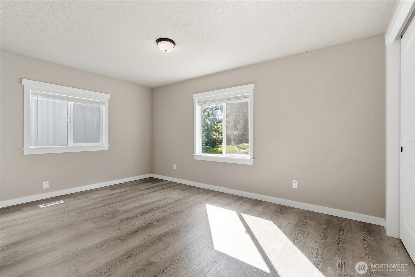 8037 Normandy Place SE, Olympia, WA 98501