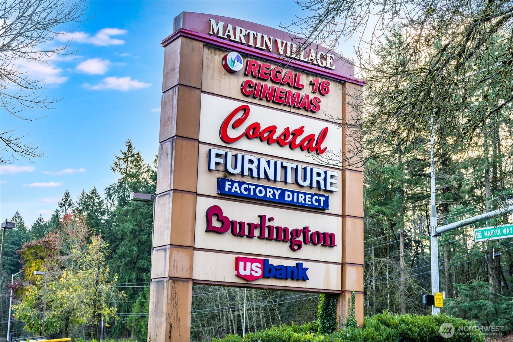 5580 Martin Way E, Lacey, WA 98516