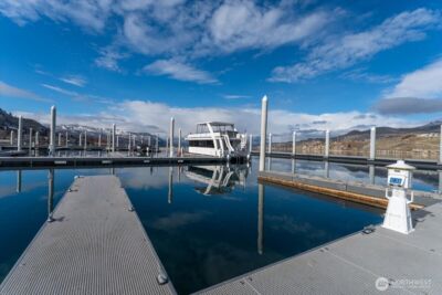 1350 W Woodin Avenue #C33, Chelan, WA 98816