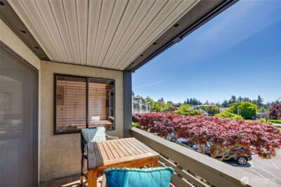 153 Madison Avenue N, Bainbridge Island, WA 98110 - Photo 12