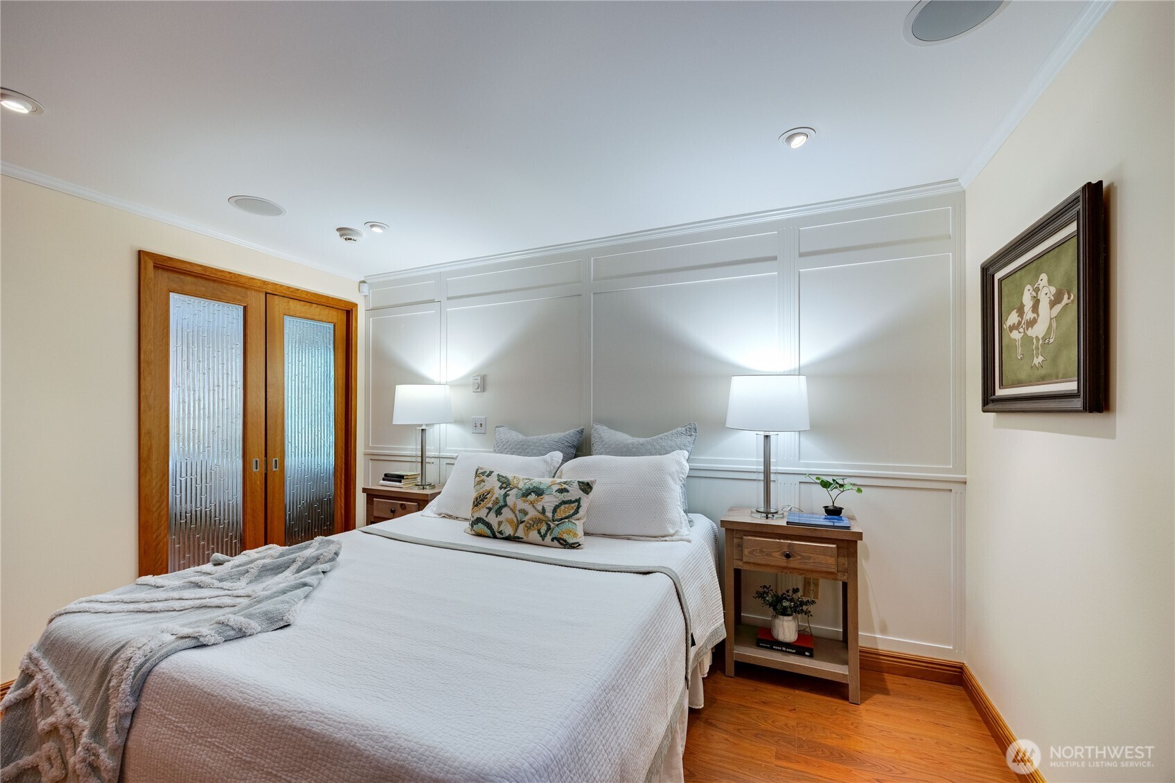 153 Madison Avenue N, Bainbridge Island, WA 98110