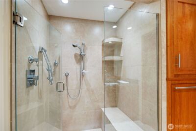 153 Madison Avenue N, Bainbridge Island, WA 98110 - Photo 24