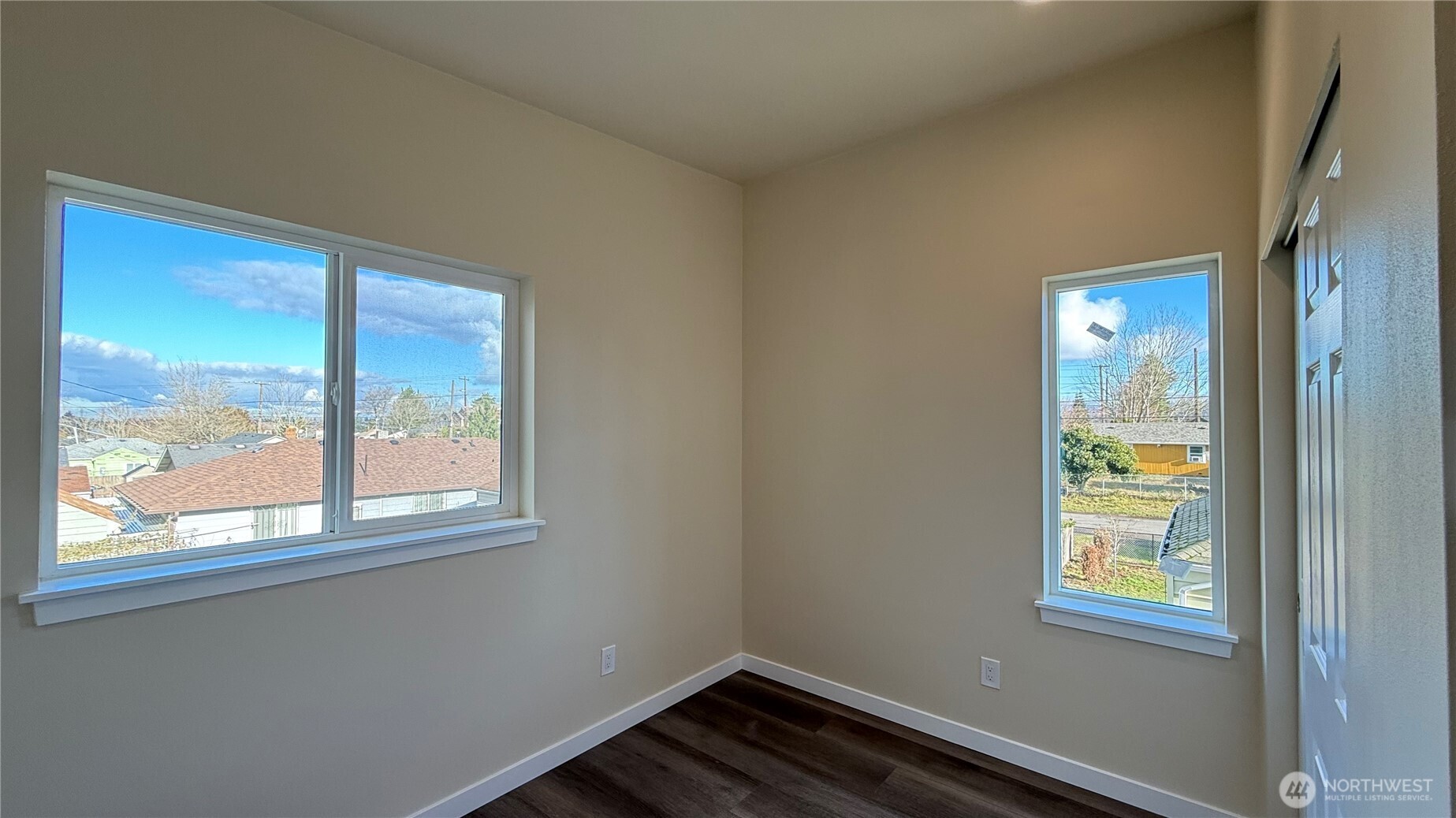 9025 38th Avenue S, Seattle, WA 98118