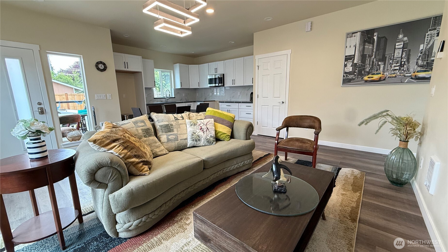 9025 38th Avenue S, Seattle, WA 98118