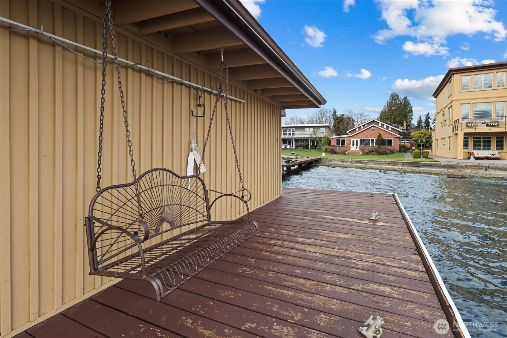 4728 NE 172nd Street , Lake Forest Park, WA 98155