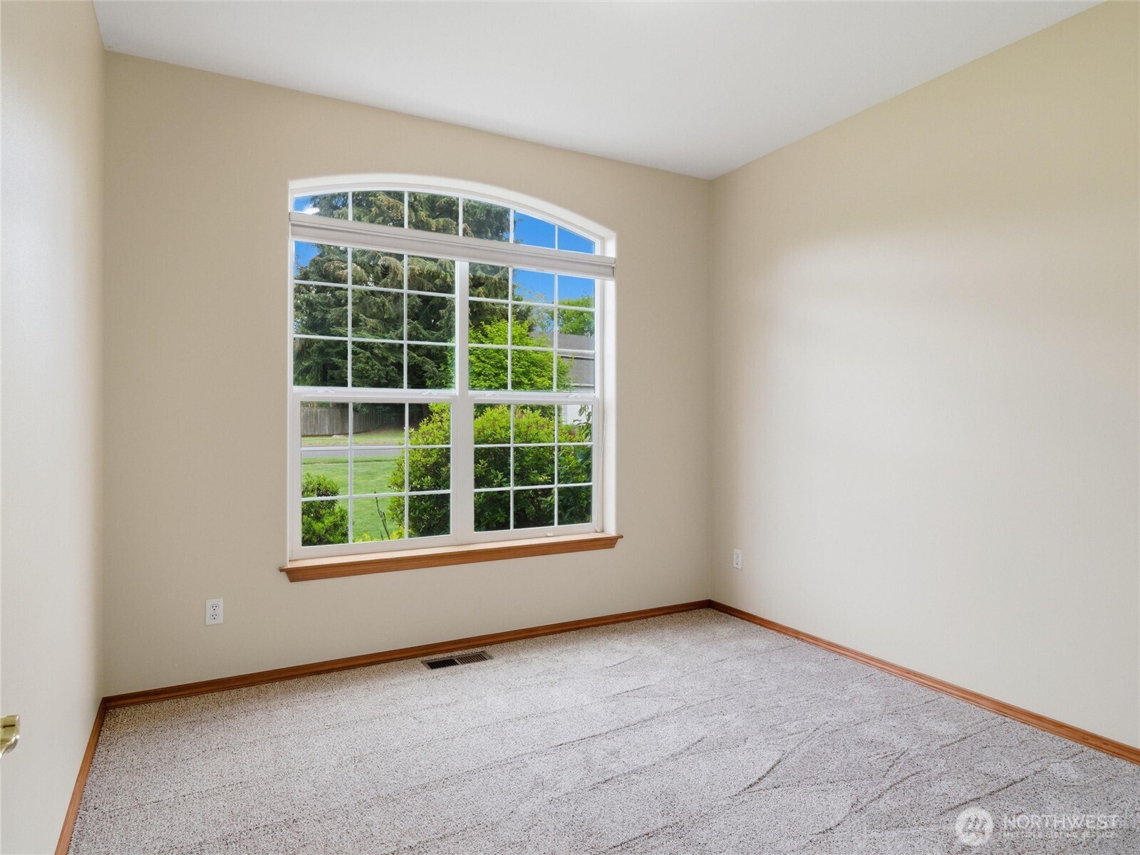 7105 Cavalier Loop SW, Olympia, WA 98512