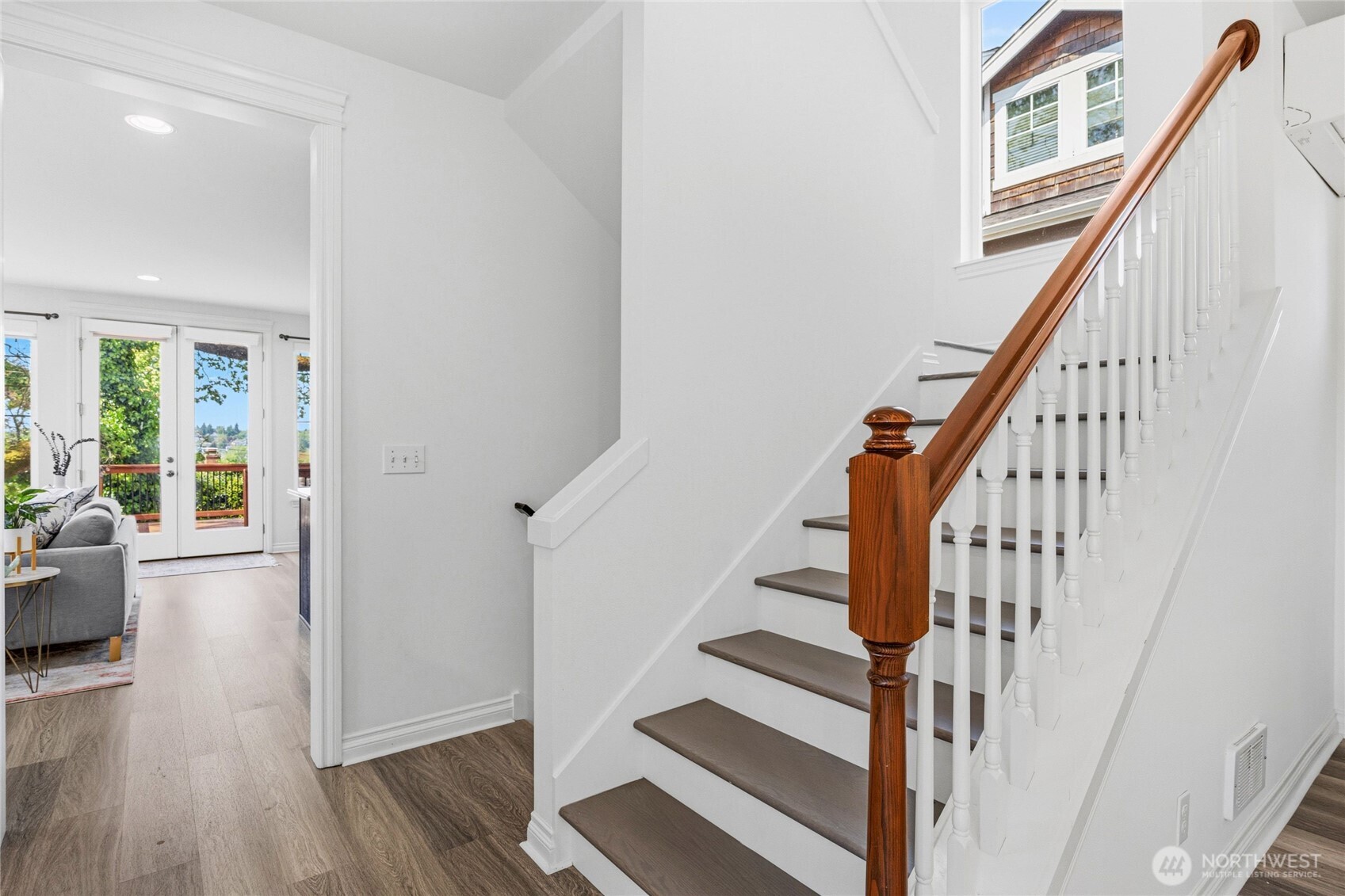 4930 S Holly Street , Seattle, WA 98118