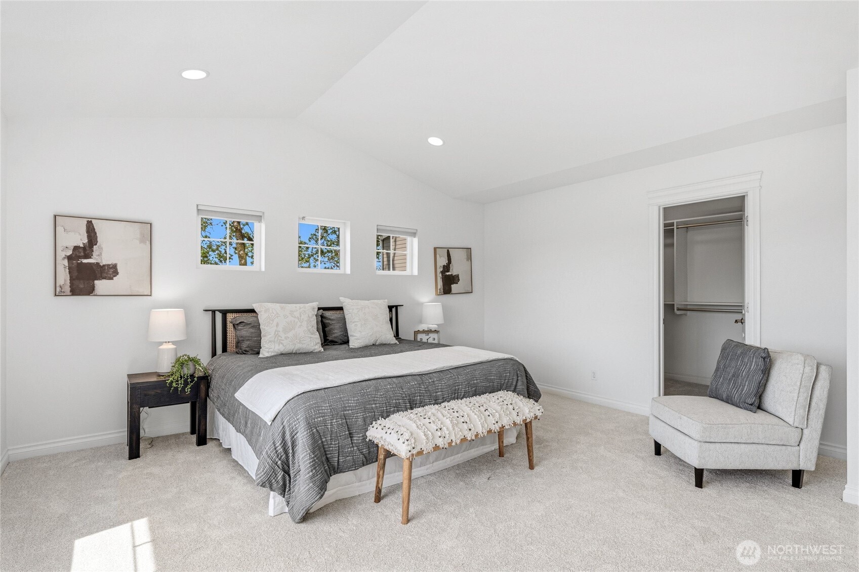 4930 S Holly Street , Seattle, WA 98118