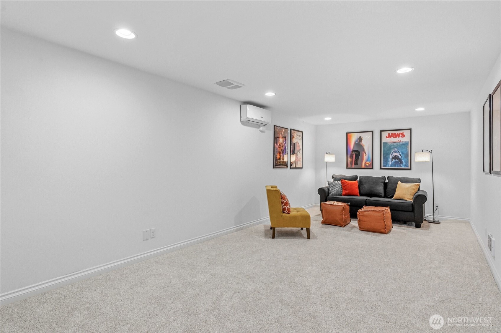 4930 S Holly Street , Seattle, WA 98118