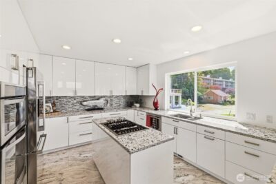 28630 Soundview Drive S, Des Moines, WA 98198 - Photo 15