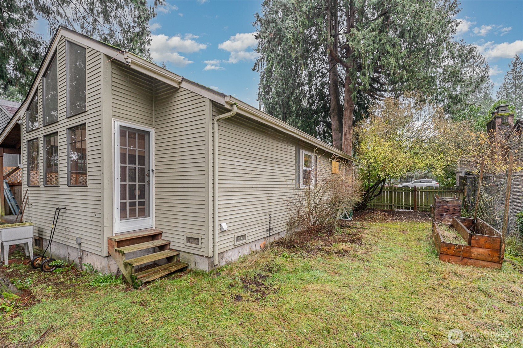 3844 NE 87th Street , Seattle, WA 98115